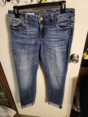 NWOT KUT FROM THE KLOTH ANKLE STRAIGHT LEG JEANS SZ 4